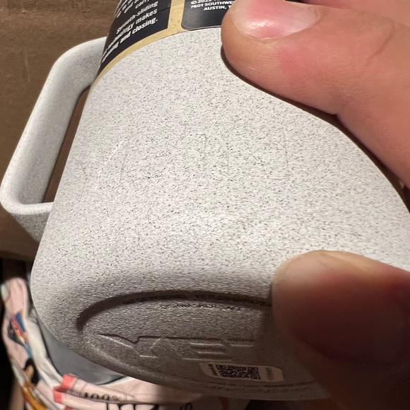 Yeti rambler 24 oz mugs Gray Stone - Picture 3 of 6